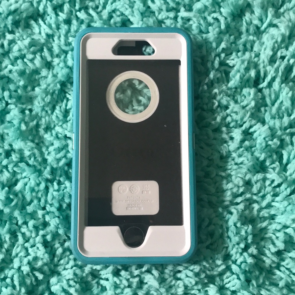 Outter box case I phone 6s